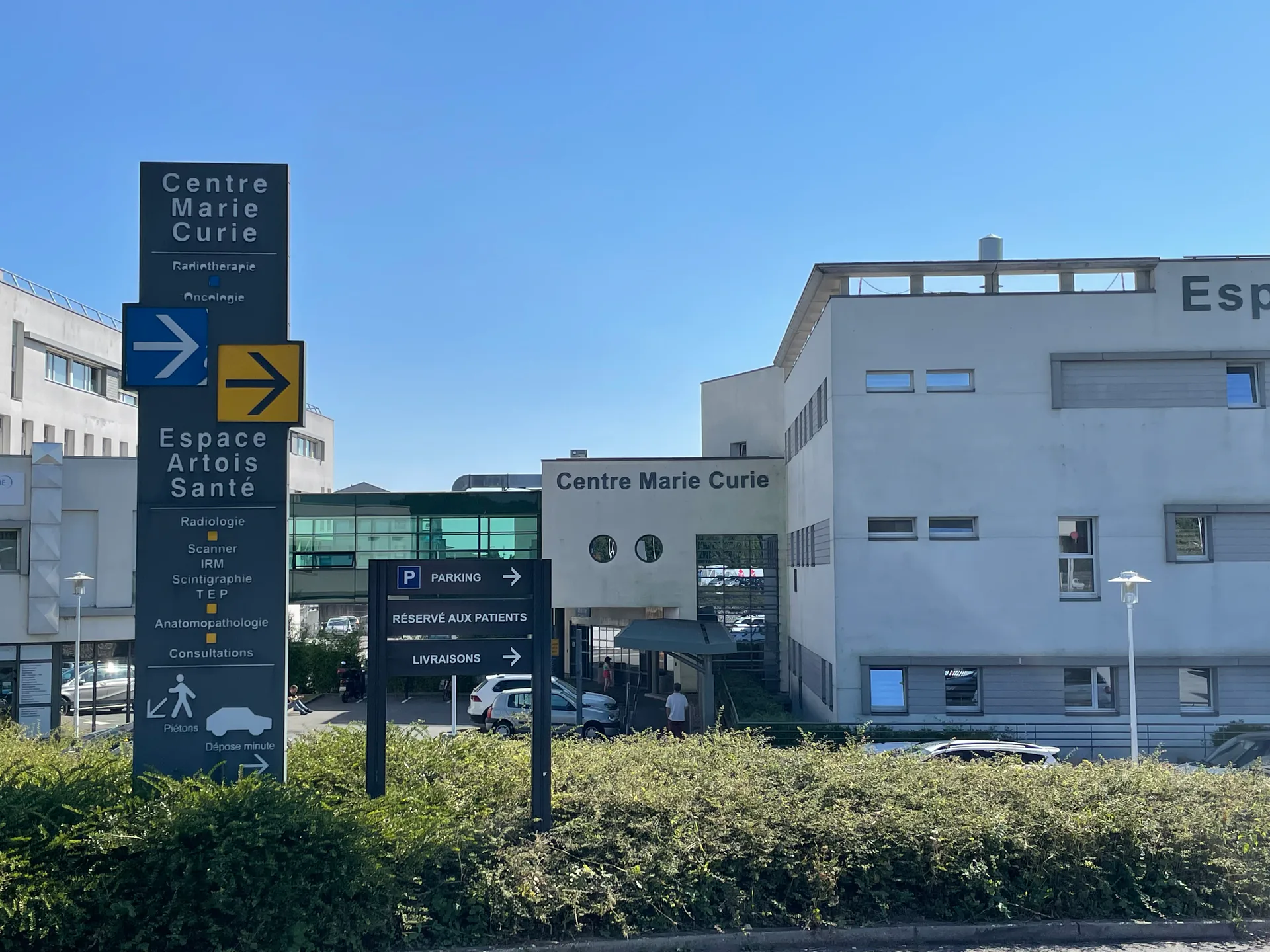 Cabinet Arras Orthopédie : consultations des chirurgiens orthopédistes à l'Espace Artois Santé, en lien avec l'Hôpital privé Arras Les Bonnettes